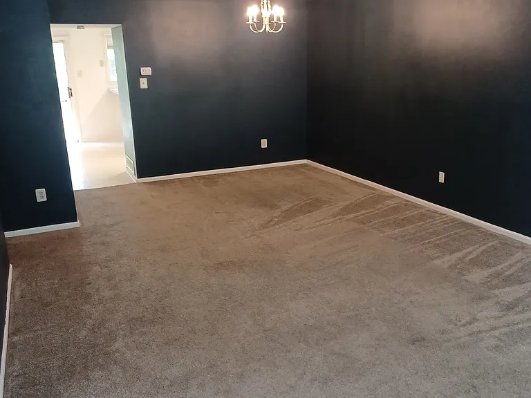 190 Victoria Ct — Photo 10