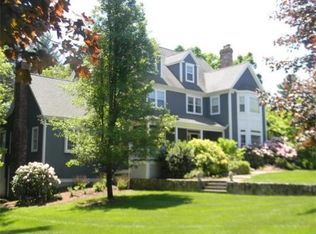 3 Overfield Dr, Medfield, MA 02052