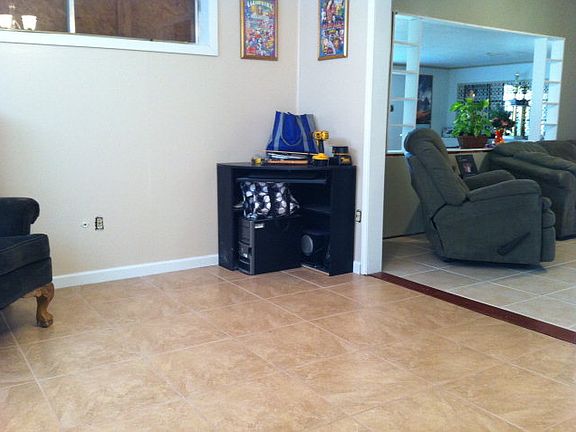3rd image of 403 Hibernia Pl