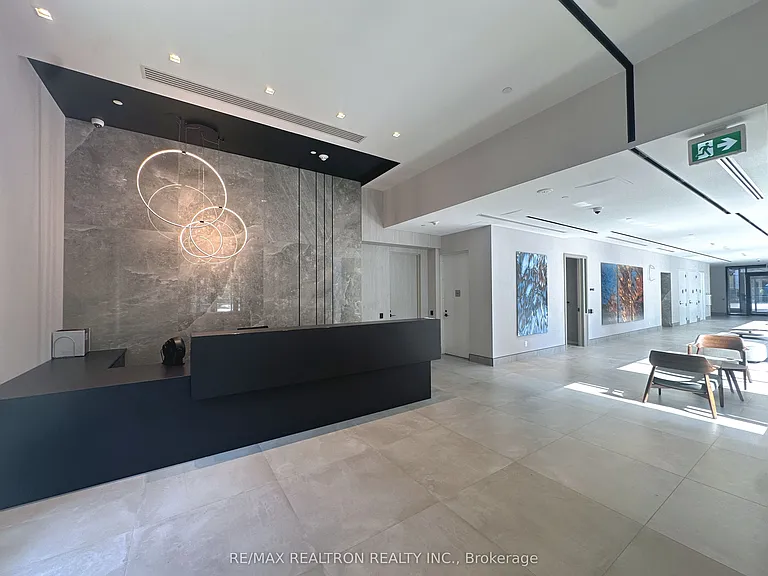 609 Sherbourne St #3004 — Photo 32