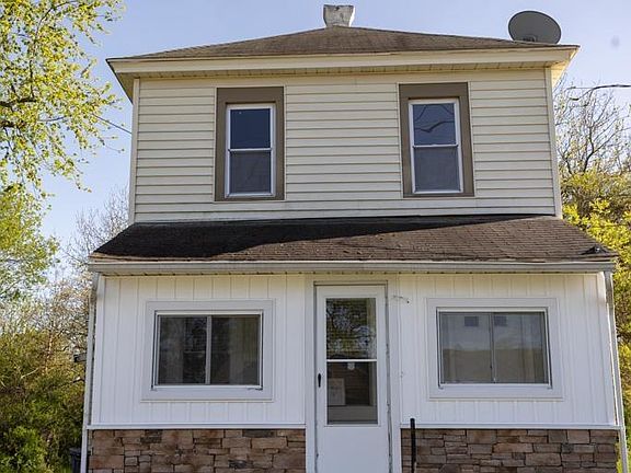 4th image of 901 Church St