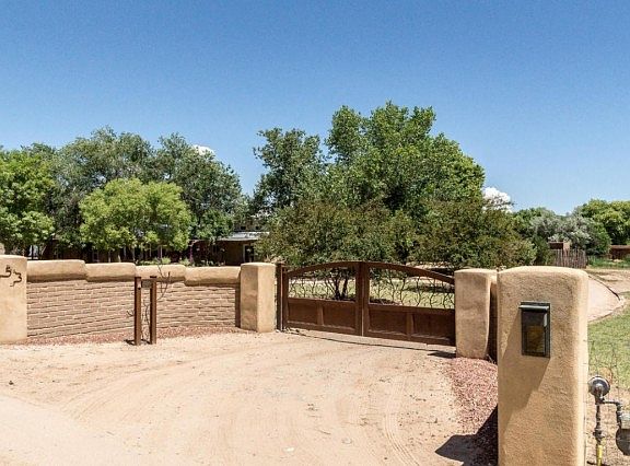 4th image of 53 Levi Ln