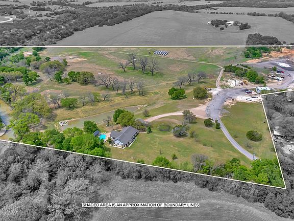 3rd image of 310 County Road 4285