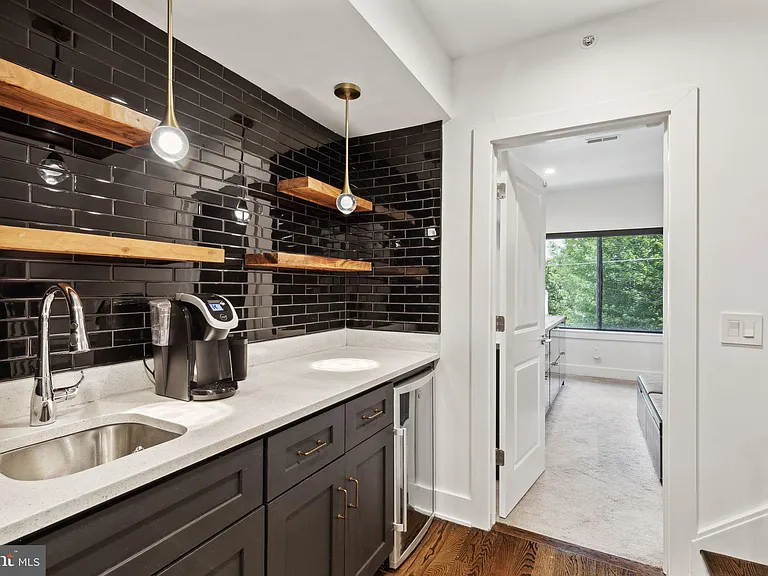 1506 N Philip St — Photo 36