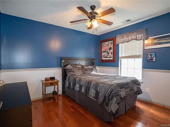 5th image of 2147 Wexford Way