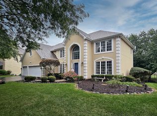 1944 Clyde Dr, Naperville, IL 60565