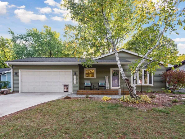 1422 Rae Ln, Madison, WI 53711
