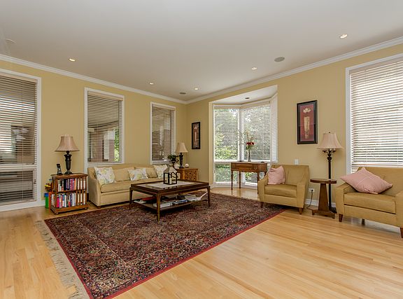 4th image of 1449 N Cleveland Ave #0