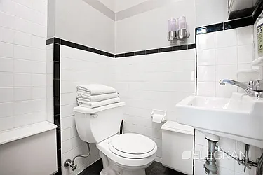 Rented by (Legacy) Elegran