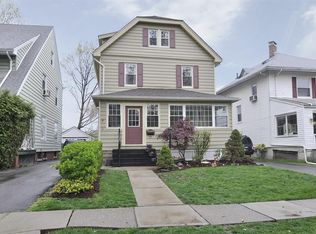 77 High St, Glen Ridge, NJ 07028