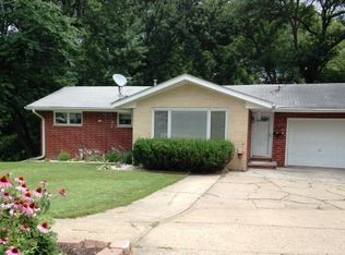 6905 Urbandale Ave, Urbandale, IA 50322