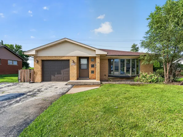 495 8th St, Chicago Heights, IL 60411