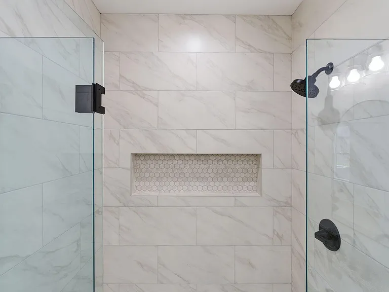 406 Cheyenne Ct — Photo 33