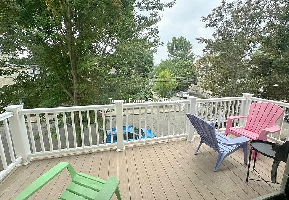 29 Fairmount Ave — Photo 3