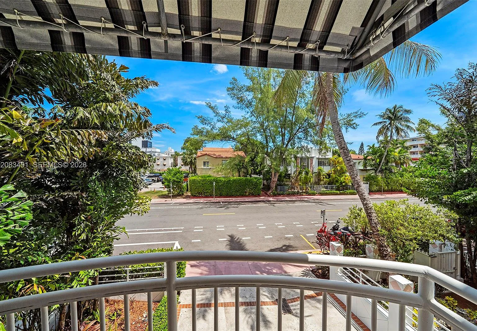 Tropico Condo — Photo 4