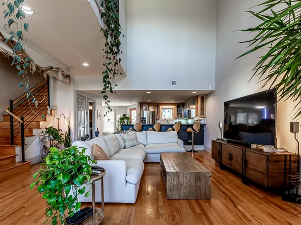 1009 Rosa L Parks Blvd #1009, Nashville, TN 37208