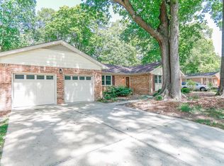 529 Heather Dr, Virginia Beach, VA 23462