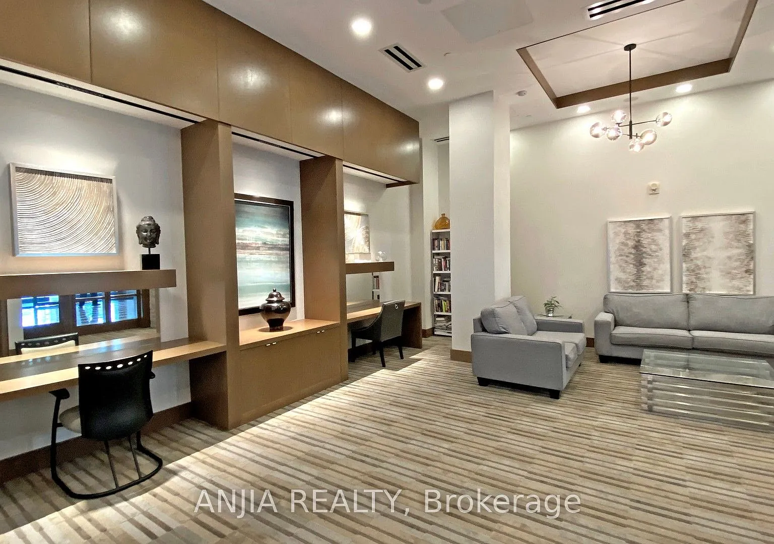 2 bed, $2,400 — Photo 4