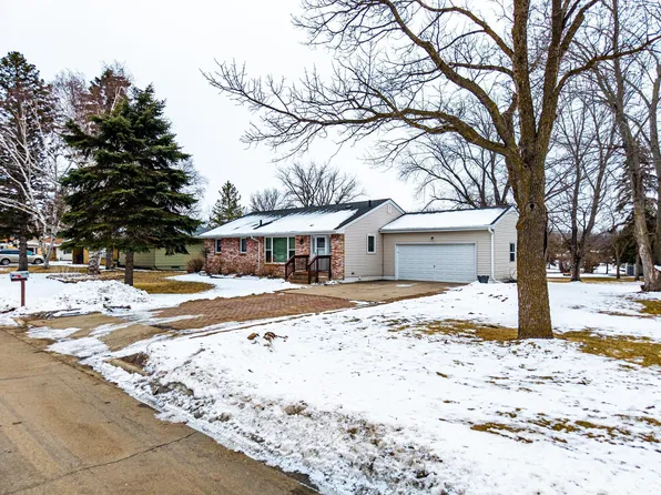 1216 Somerset Rd, Fergus Falls, MN 56537