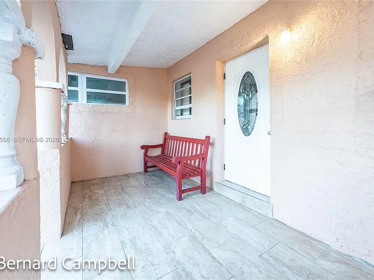 918 NW 13th Ct #1 — Photo 13