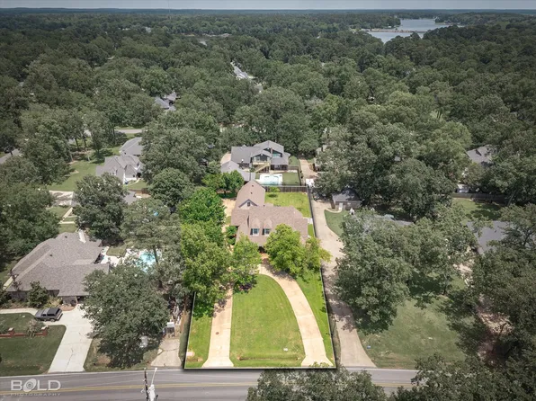 205 Old Palmetto Rd, Benton, LA 71006