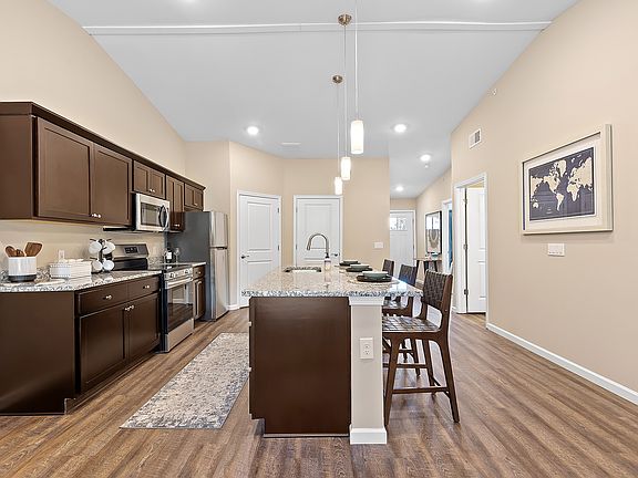5th image of 266 Crossmanor Dr #315DD