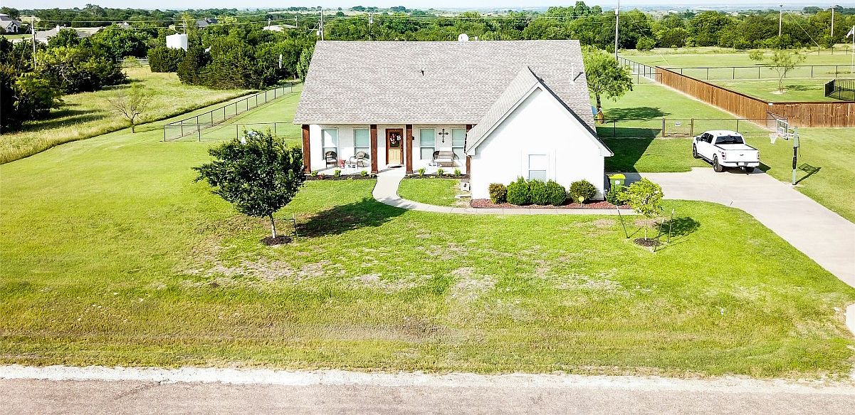 7805 Westover Hills Dr, Rio Vista, TX 76093 Zillow