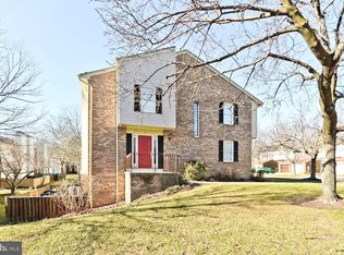 12 Tynewick Ct, Silver Spring, MD 20906