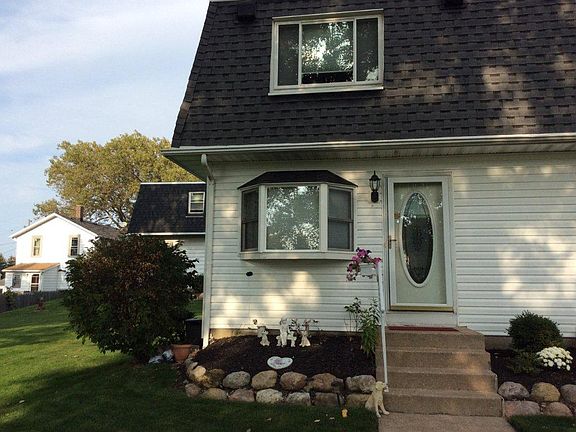 2nd image of 4205 Pine Ave