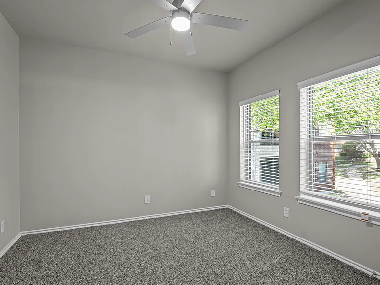 Larkin Apartment Homes — Photo 19