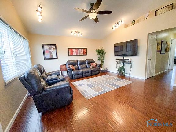 5th image of 2754 Trimble Rd