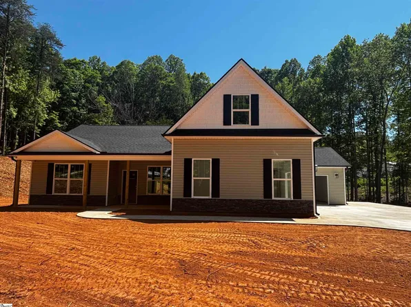 108 Coleman Trl, Travelers Rest, SC 29690