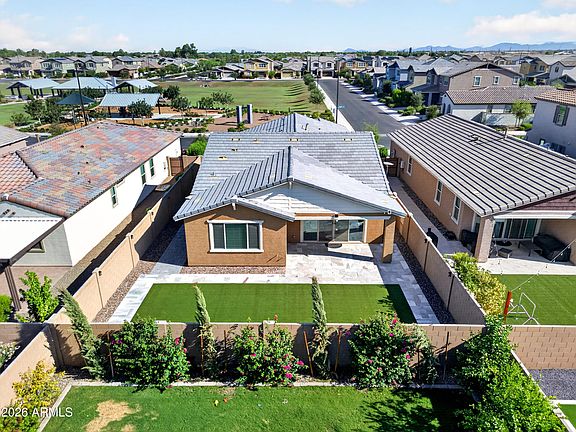 3rd image of 2313 E CASTANETS Drive
