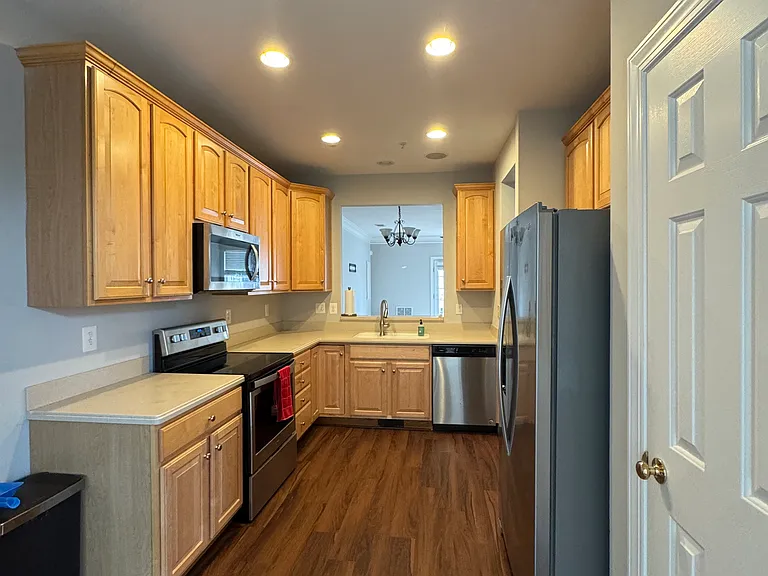 6502 Montalto Xing #E — Photo 4