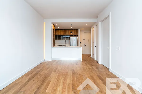 Rented by EXR | media 14