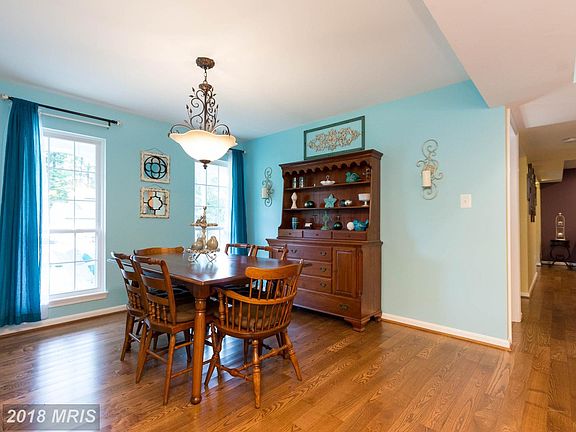 5th image of 13226 Nickleson Dr