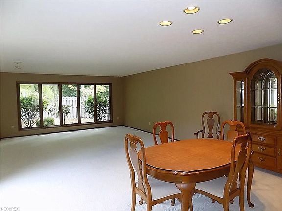 5th image of 12743 Doria Ct