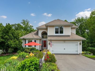 7 Ashman Court, Branford, CT, 06405