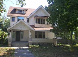 802 Prospect Ave, Carthage, MO 64836