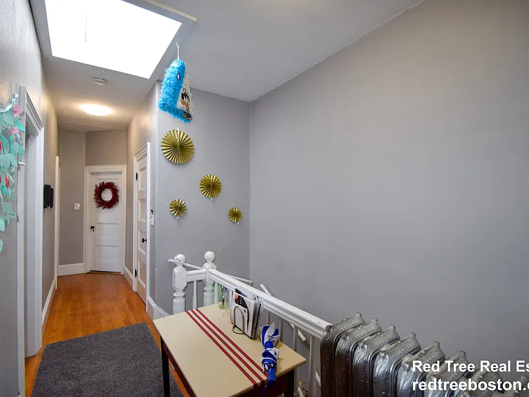 85 Surrey St #2 — Photo 13
