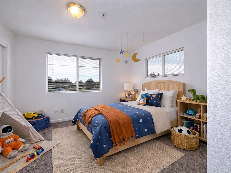 Morgan Manor - Lexar Drive — Photo 4