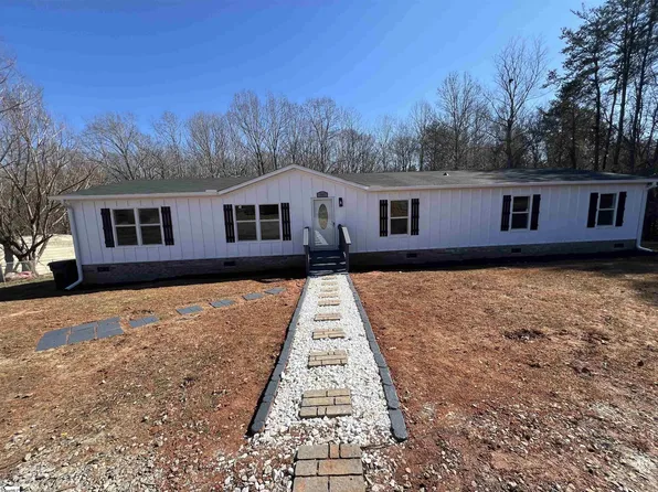 500 Wilkins Ford Rd, Inman, SC 29349