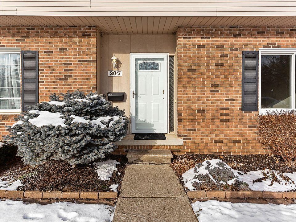 1st image of 207 Astor Blvd #18