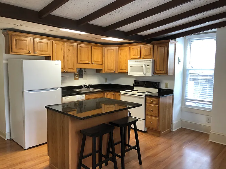 6016 Walnut St #2 — Photo 3