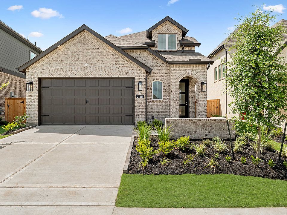 1st image of 21911 Tawny Butterfly Dr