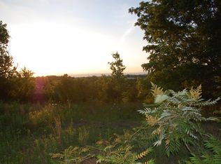 8012 Shallowford Rd, Chattanooga, TN 37421