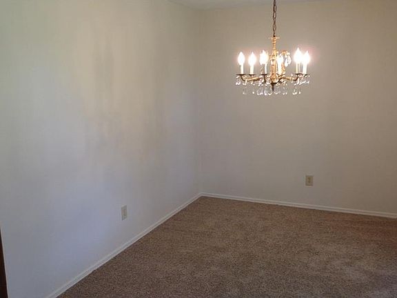 5th image of 8840 Swinging Gate Dr
