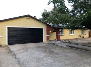 14891 La Brisa Rd, Victorville, CA 92392