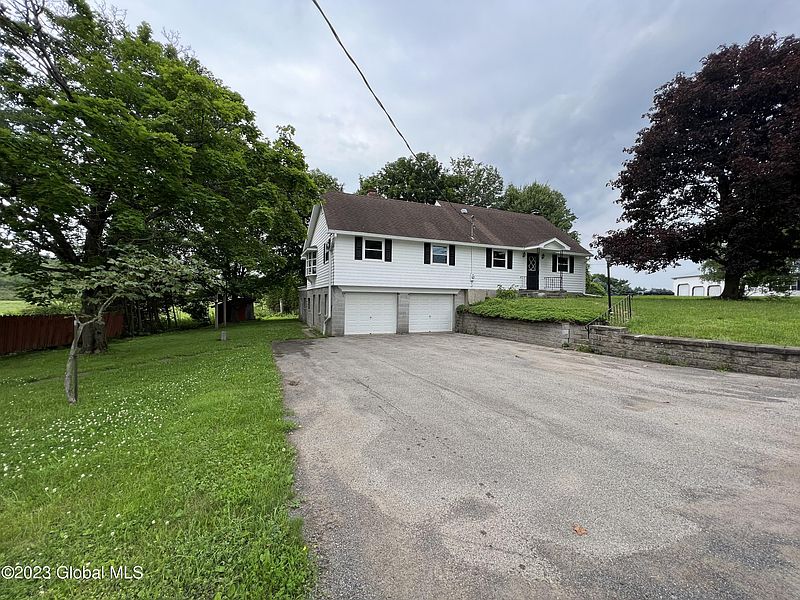 2nd image of 442 W Ames Road