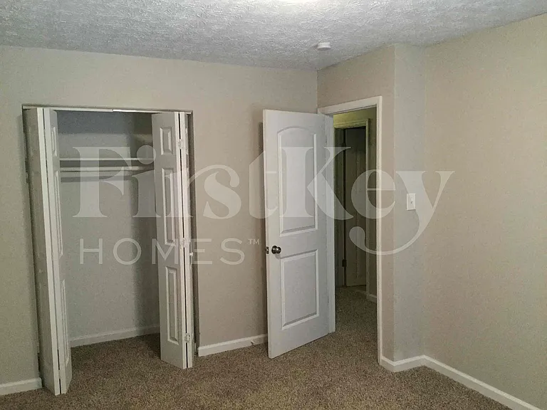 3844 Chimney Stone Ct — Photo 7